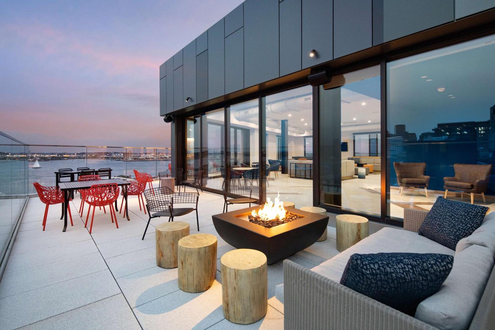 Hyatt Place Boston/Seaport District Ngoại thất bức ảnh